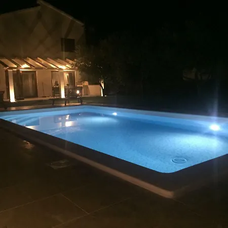Apartment Pool Premium Vrsar