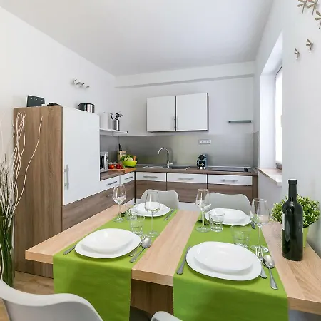 Apartman Pool Premium *