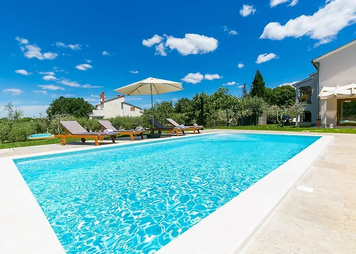 Pool Premium Lejlighed